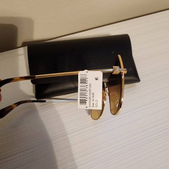 Designer sunglasses - Picture 2 of 6